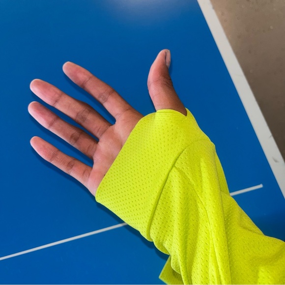 Umbro lime green running quarter zip - Picture 5 of 5